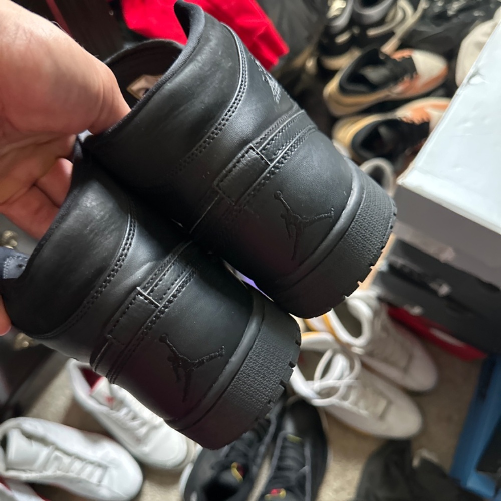 Jordan 1 - Picture 4 of 4